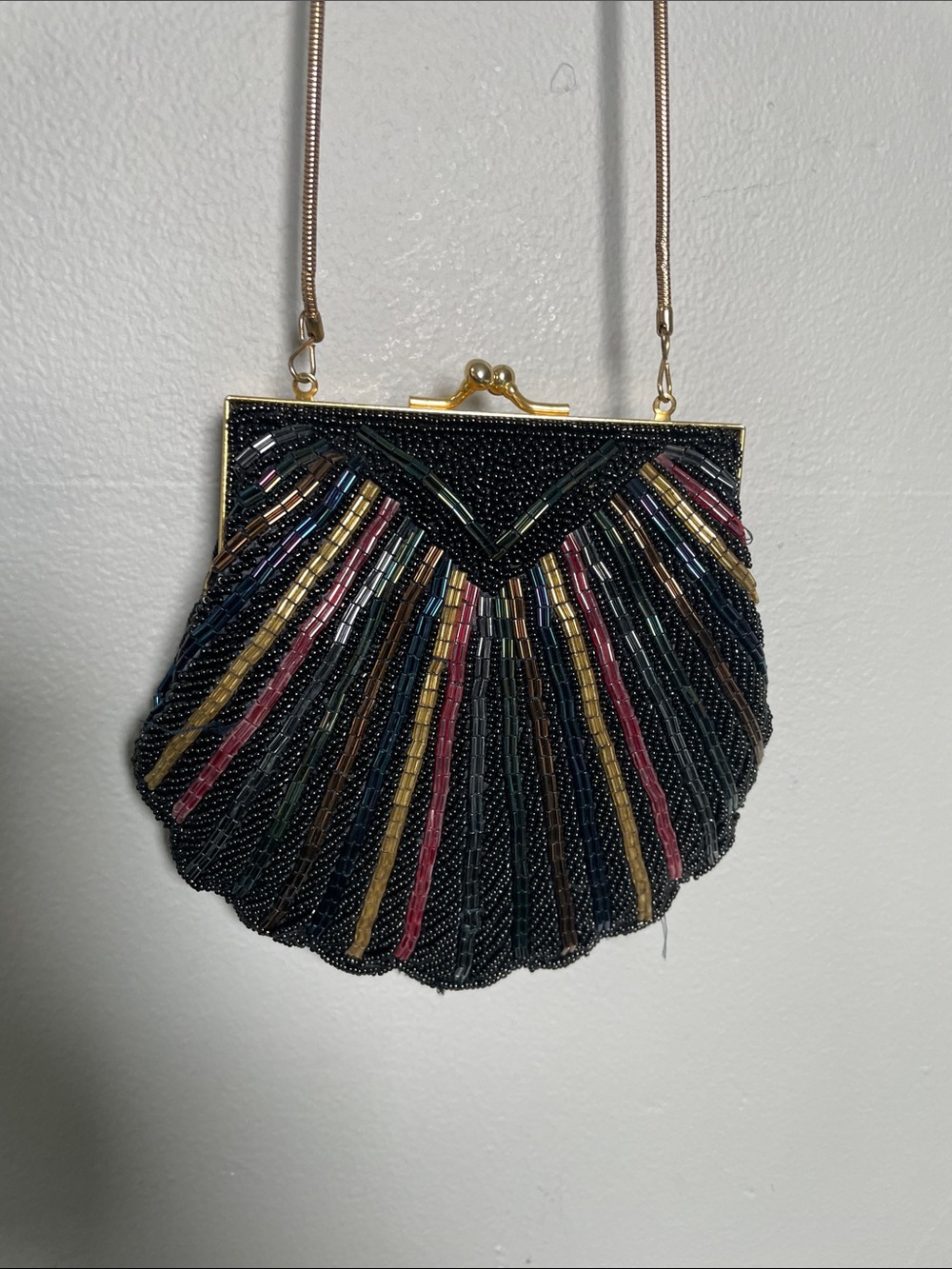 Vintage Carla Marchi Beaded Snap Close Clamshell crossbody Gatsby jazz evening